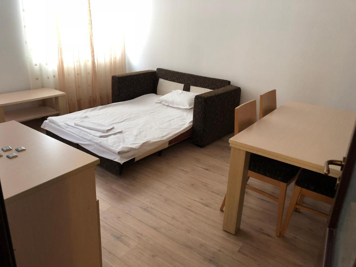 Appartement Апартамент В Хотел Стената, Пампорово à Smolyan Extérieur photo